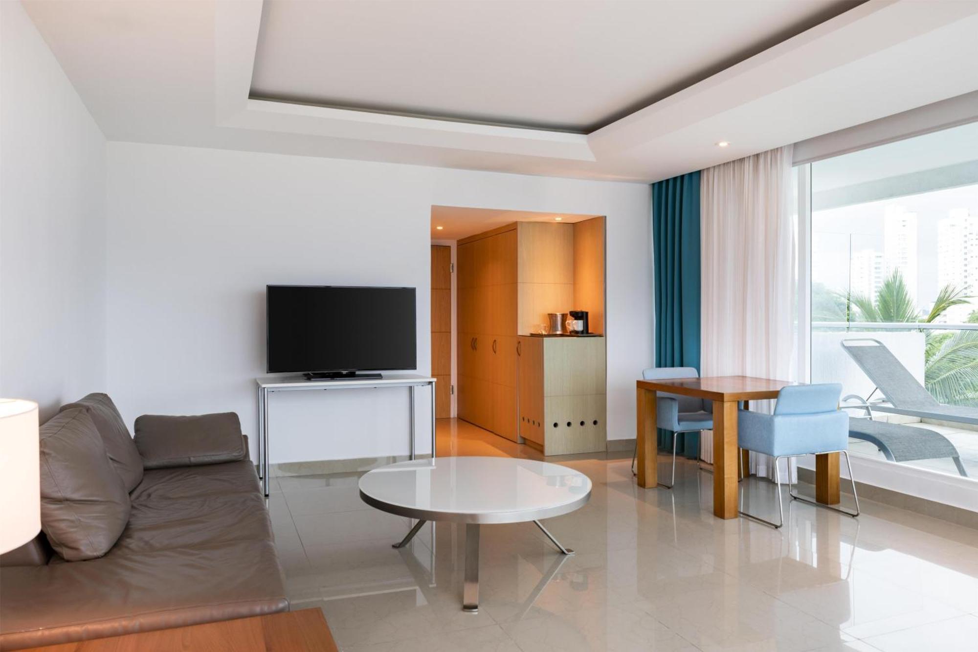 Suite King con Salotto Vista Oceano